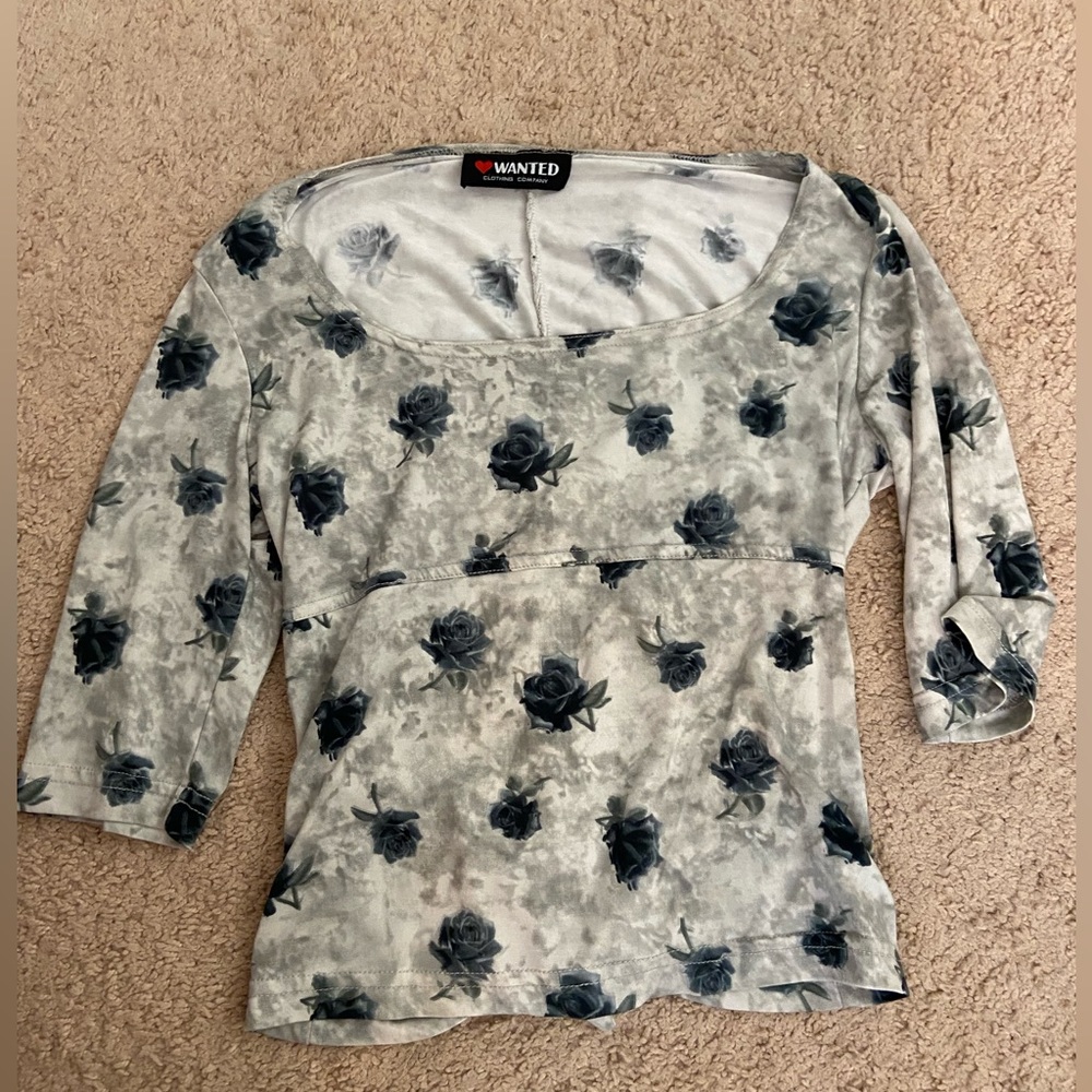 Cute rose square neck top